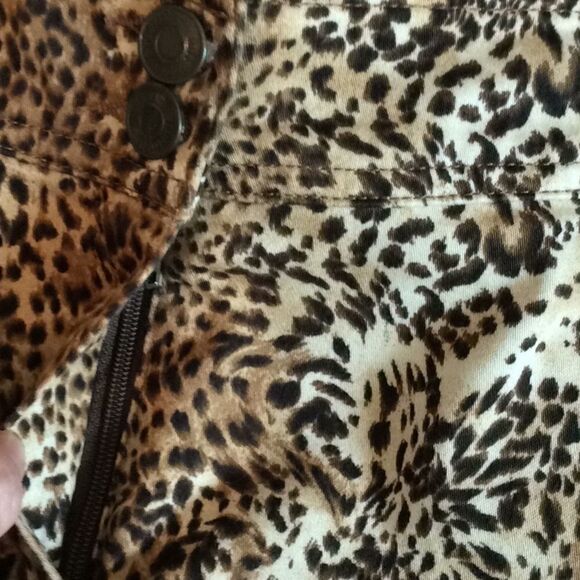 Miss Les Copains leopard skirt from France NWOT size 44 FR - Picture 8 of 12